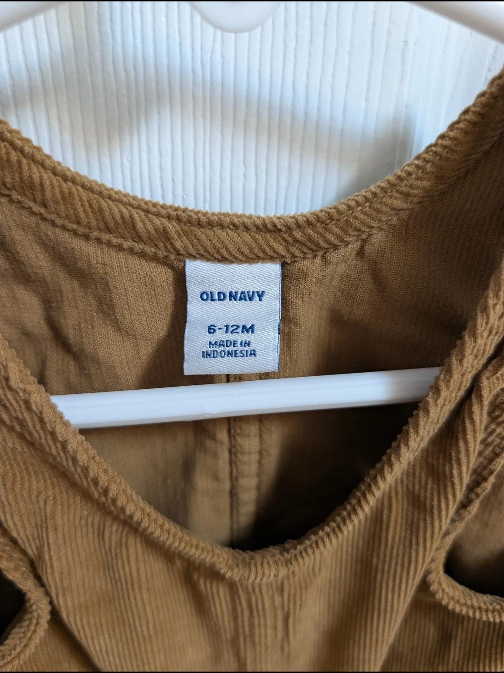 Old Navy Baby Corduroy Jumper Dress in Brown 6-12M